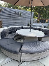 Used Elements Home & Garden Rattan Garden Corner Sofa Set with Table & Parasol