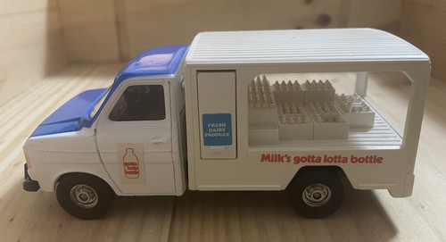 Corgi 405 ford transit milk - ford,
