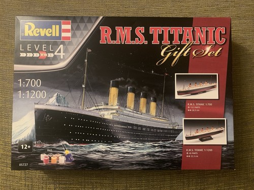 Rms titanic model gift set - titanic,