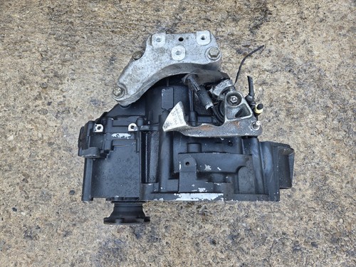 Volkswagen beetle mk3 2012 - volkswagen,