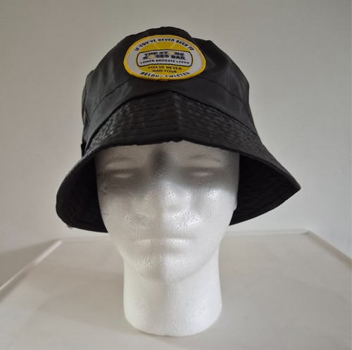 The stone roses bar - roses, hat