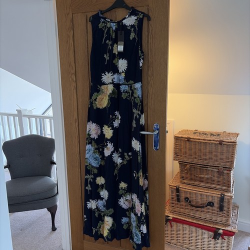 Beautiful phase eight navy - phase,