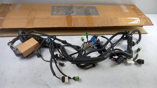 Genuine peugeot 306 restyle - peugeot,