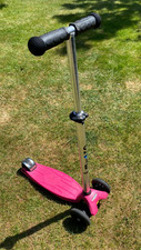 Maxi Micro Scooter Pink 3 Wheeled With Adjustable Handlebar