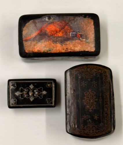Antique papier mache - papier,