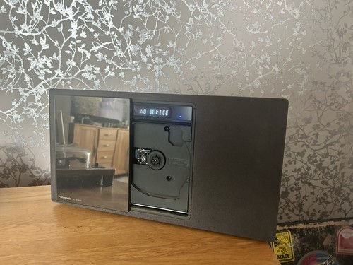 Panasonic hc1020 compact - panasonic,