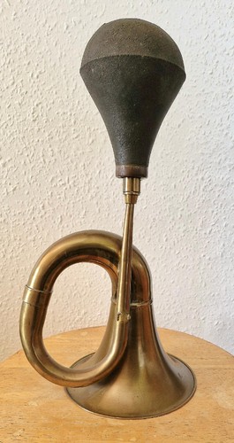 Large antique brass bugle car - bugle,