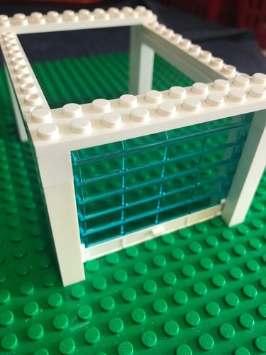 Lego white garage complete - garage,