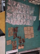 Joblot - 15mm Metal Miniatures 26 New Packets Unpainted Painted Ancients Bases