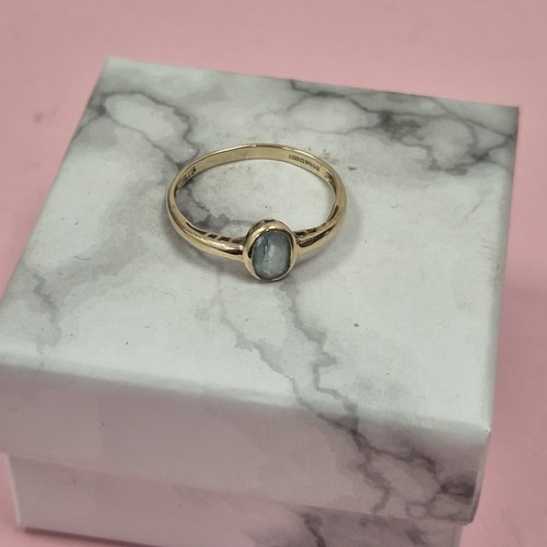 Vintage 9ct gold oval - vintage,