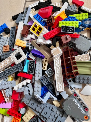Pre owned lego pieces 400g - lego,