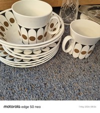 Black Velvet Fine Bone China -