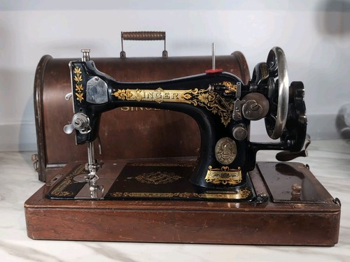 Vintage singer sewing - singer, machine