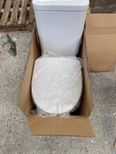 Close coupled toilet pan and