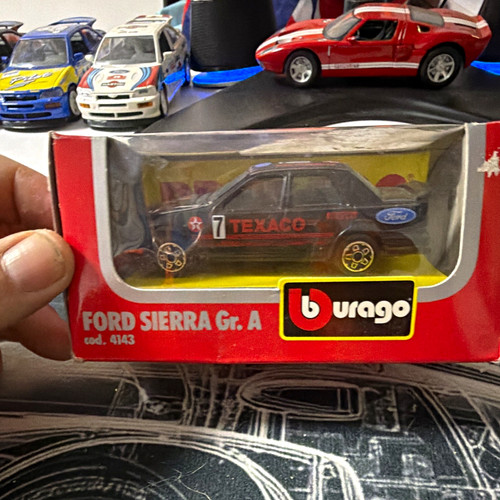 Bburago ford sierra a - sierra,