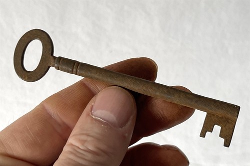 Vintage large antique - antique, metal