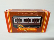Hornby 4 Wheel Coach Caledonian Livery R219 Boxed
