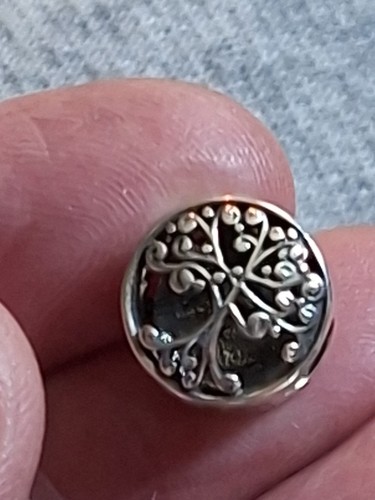 Pandora family tree - tree, charm