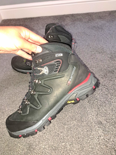 Mens brand new - brand, karrimor
