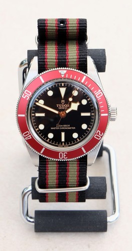 Tudor black bay metas - black,