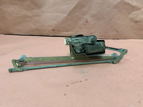 Bmw e21 320i windshield - bmw,