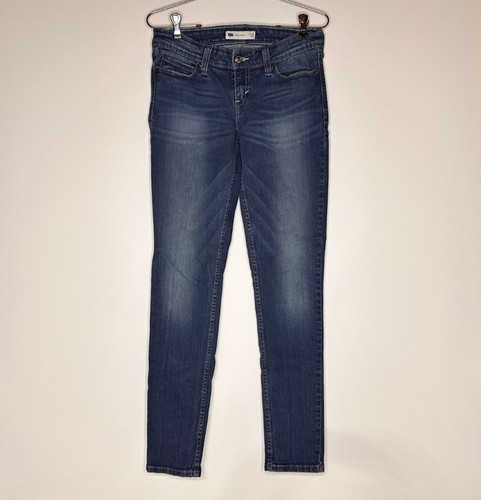 Levis demi curve low - curve,