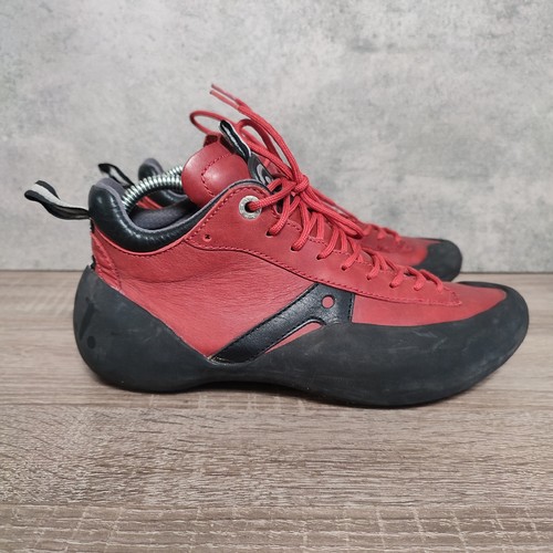 Sneakers the art - a.r.t.,