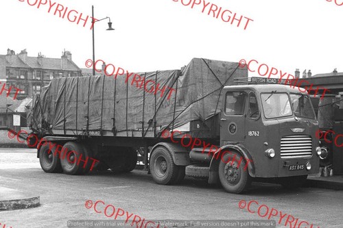 Truck photo british road - truck,
