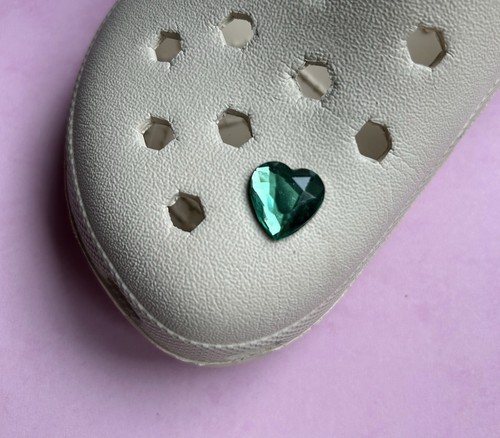 Green heart gem - gem, charm