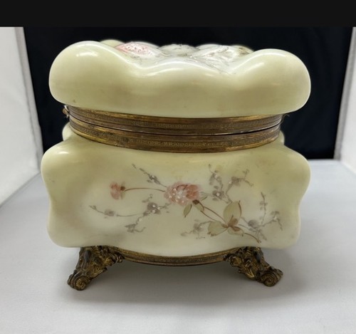 Large floral egg create - floral,