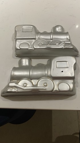 Wilton 1974 vintage cake pan - vintage,