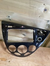 FORD FOCUS MK1 1998-2004 STEREO RADIO SURROUND TRIM BLACK 2M5XA047A04DAW