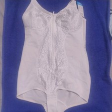 Vintage Naturana Corselette Zipped Body Shaper Girdle, Size 40D in White