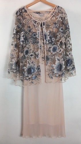 Chesca piece dress set pale - 3,