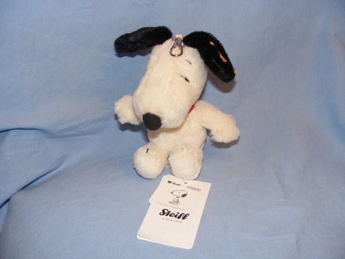 Steiff snoopy pendant keyring - snoopy,