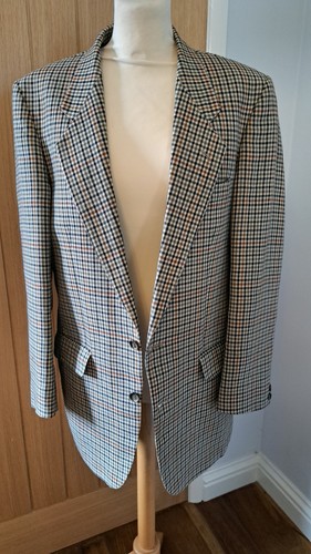 Chatsworth blazer size 38 - chatsworth,
