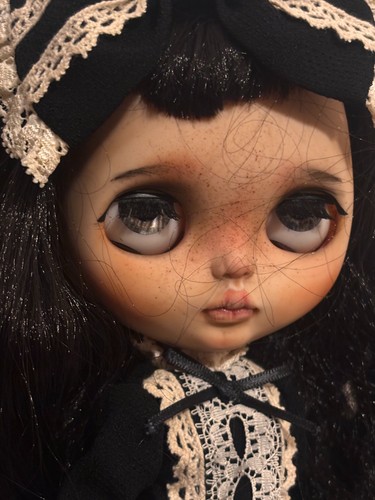 Blythe doll custom ooak - doll,