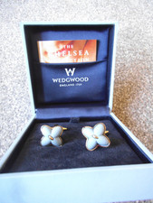 Wedgwood jasper ware - ware, ~