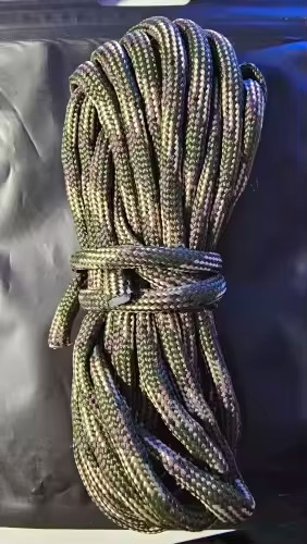 650 paracord 4mm - 4mm, strand