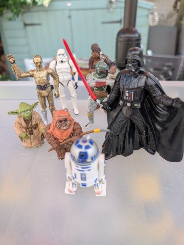 Eight star wars figures - wars, yoda