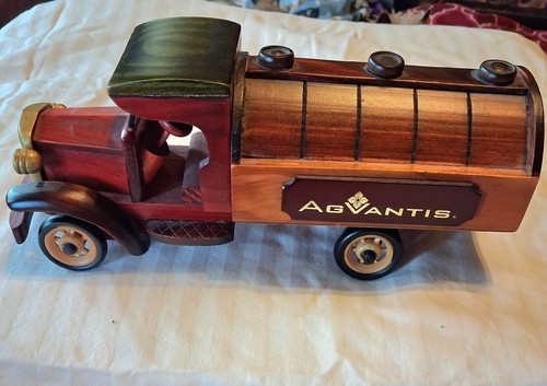 Vtg old model wooden - old,