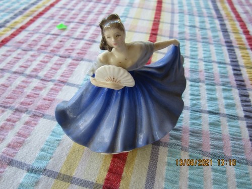 Elaine miniature hn3214 - miniature,