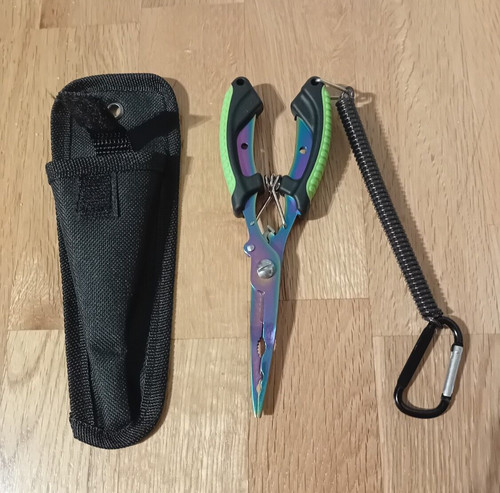 Green black handle titanium - &,