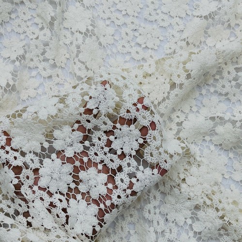 Cream floral guipure raschel - cream,