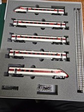 10-1674 N GAUGE KATO CLASS