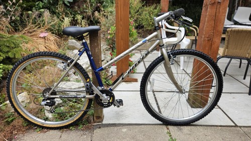 Carrera instinct hand build - carrera,