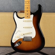 Fender American Vintage II 1957 Stratocaster - Left Hand - Sunburst - 2nd Hand
