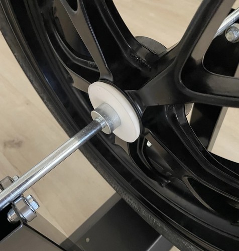 Wheel balancing stand - wheel, adapter