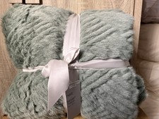Sage Green Basset Embossed
