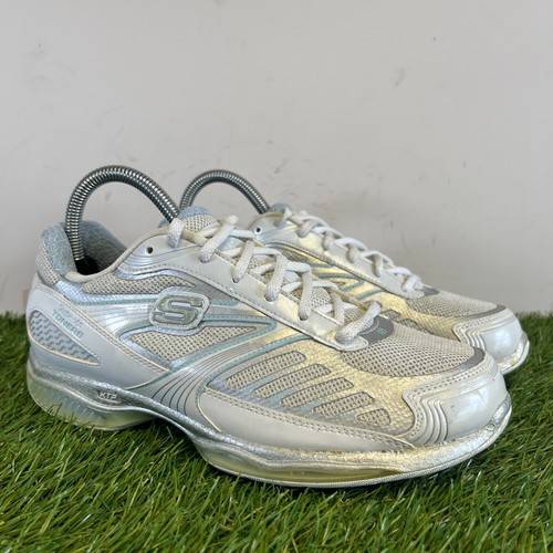 Skechers trainers size 5 - skechers,